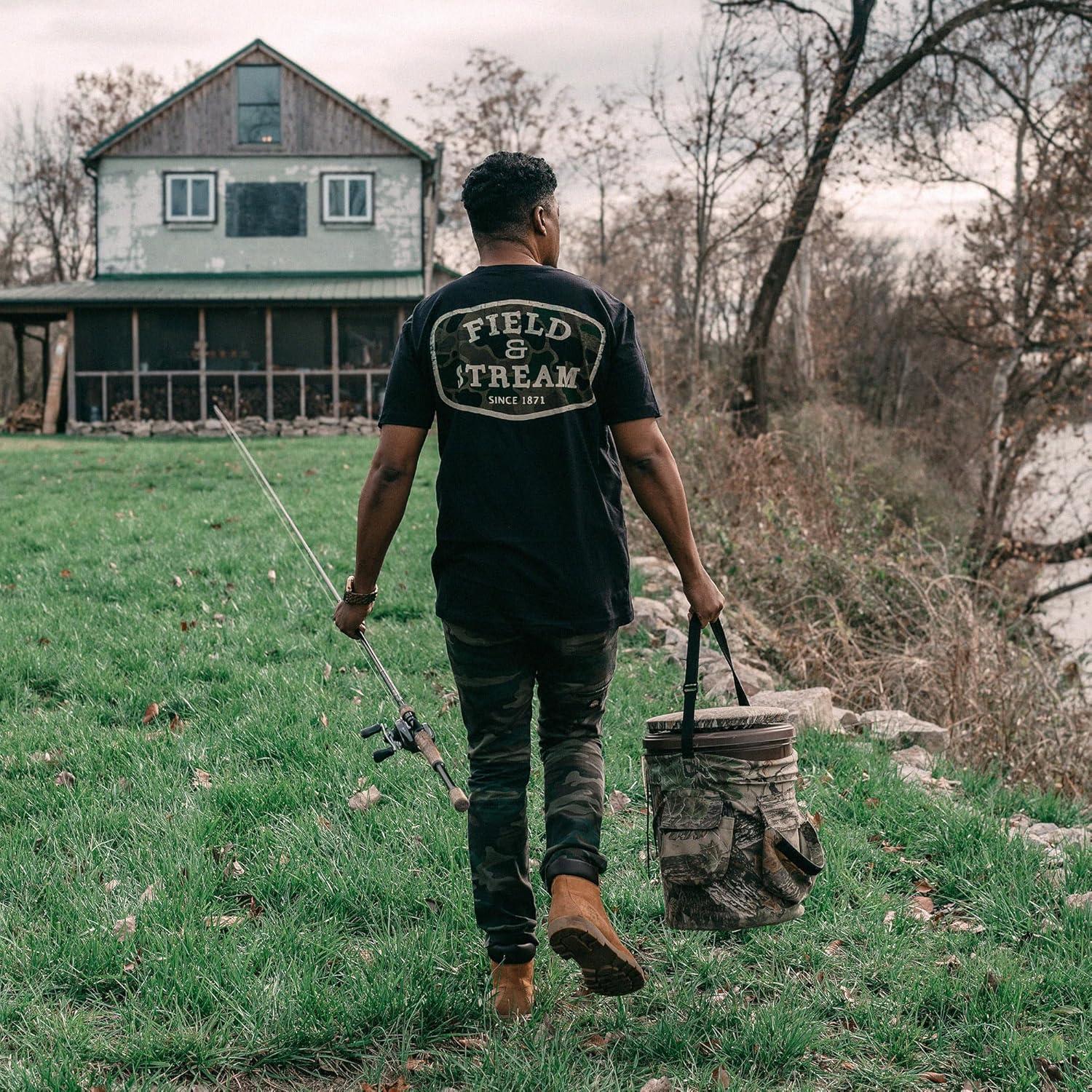 imageField ampamp Stream Camo Badge Tee Shirt BlackBlack